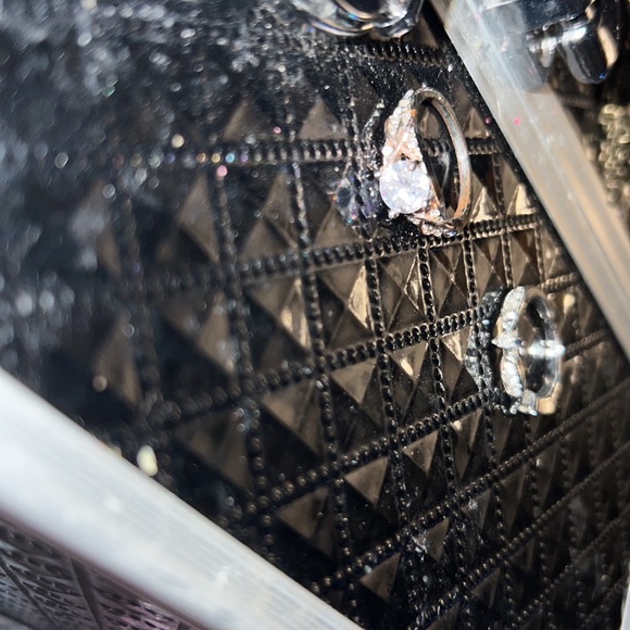 Promise rings - Picture 4 of 4